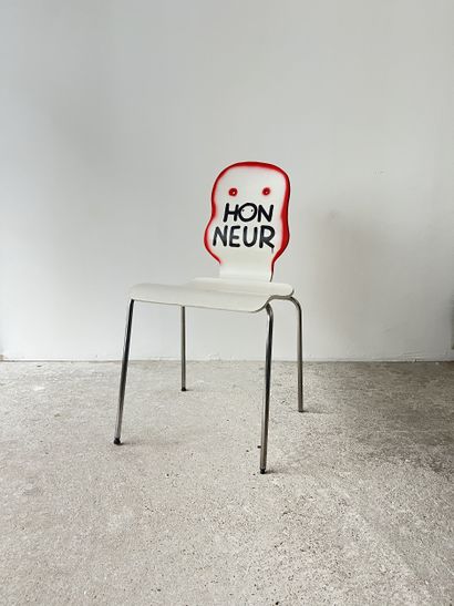 honor - second-hand chair customized by cutting...