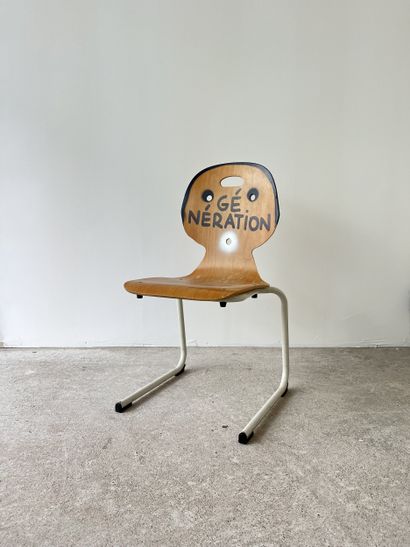 génération - second-hand chair customized...