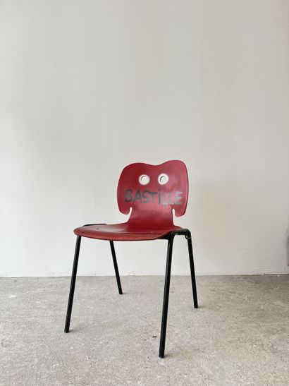 Bastille - chaise d'occasion customisée par...