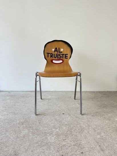 altruiste - second-hand chair customized...