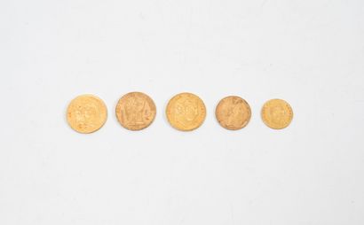 FRANCE
Lot of five gold coins: 
- 20 francs,...