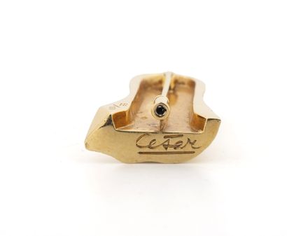 CÉSAR (1921-1998)
Thumb.
Brooch in yellow...