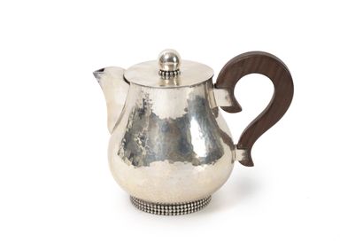 JEAN DESPRÉS (1889-1980)
Elegant coffee or...
