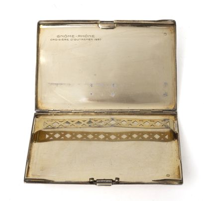 RECTANGULAR CIGARETTE CASE.
In silver (950)...