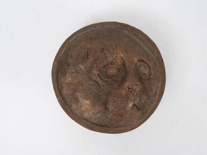 After Lydia LUZANOWKY (1899-1903)
Seal head,...