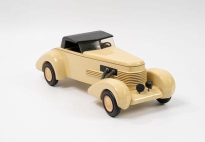 Michel AROUTCHEFF (1946)
Cord 812 Phaeton,...