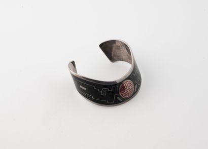 Black-lacquered silver (800) open-bracelet...