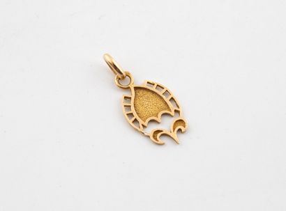 Pendentif cancer en or jaune (750).
Poids...