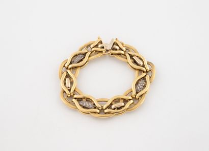 Bracelet en or jaune (750) formé de maillage...