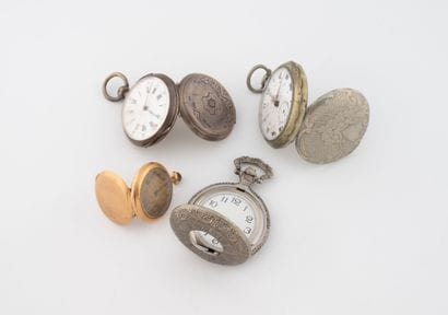 Silver gousset watch (800).
White enameled...