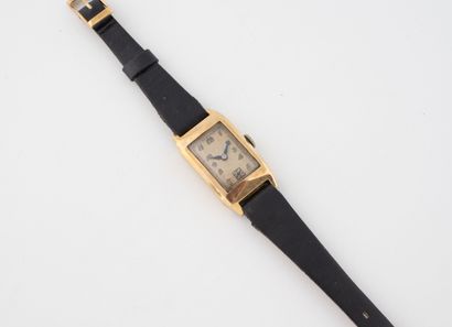 Wristwatch.
Rectangular case in faceted (750)...
