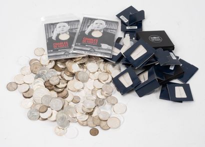 PARIS MINT
Lot of silver coins including:...