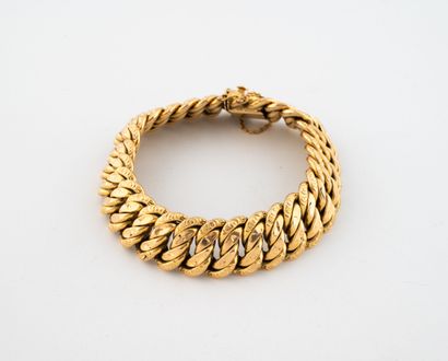 Yellow gold (750) hollow gourmette bracelet...
