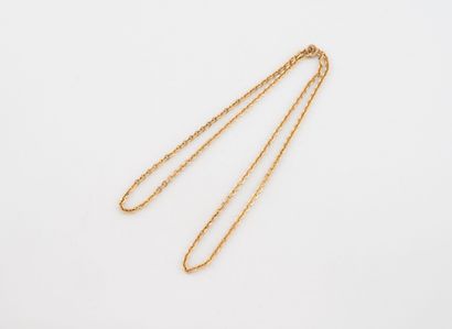 Yellow gold (750) jaseron neck chain.
Spring-ring...