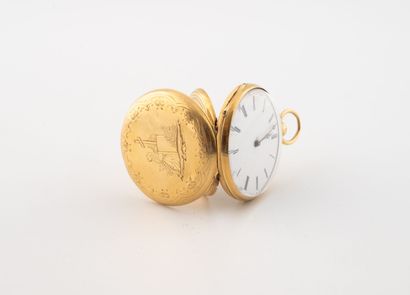 Small pocket watch in yellow gold (750).
White...