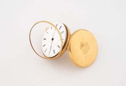 Pocket watch in yellow gold (750).
White...