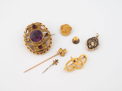 Lot of gilt metal including:
- Two collar...