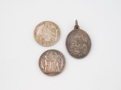 PERU
One silver ground coin, Liberty seated,1885.
Weight...