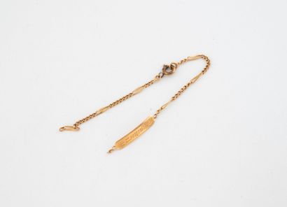Débris de bracelet gourmette d'enfant en...