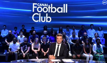 Avec Hervé Mathoux, vivez le Canal Football...