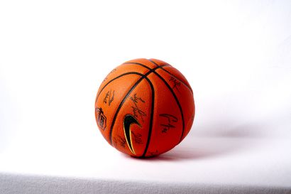 USA Basketball Official Ball - 2023 MNT World...