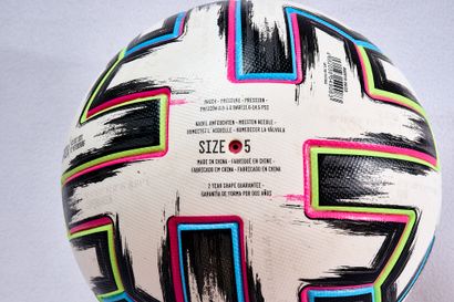 Official used ball - Quarter-final match...