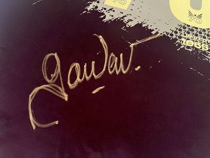 PAUC Handball jersey signed by Philippe Gardent...