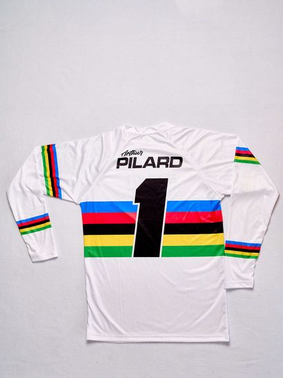 Jersey worn and signed by Arthur Pilard -...