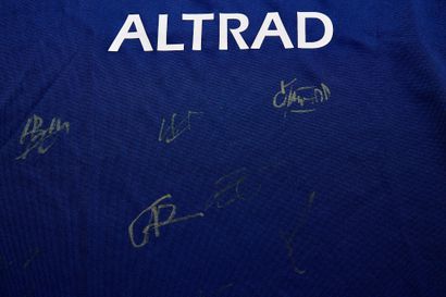 Official XV de France jersey - size 2XL

Brand...