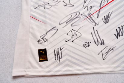 2 - RB Leipzig autographed jersey - Size...