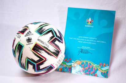 Official used ball - Quarter-final match...