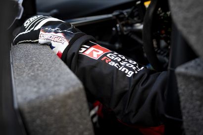OMP gloves worn and signed by Sébastien Ogier...