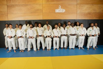 Official judogi of the French Judo Team (size...
