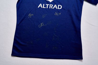 Official XV de France jersey - size 2XL

Brand...