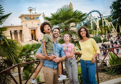 Parc Astérix stay: 1 night / 2 days in the...