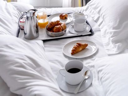One night for 2 people at Hôtel Hyatt Paris...