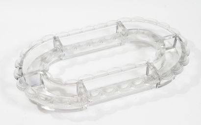 LALIQUE FRANCE
Table centerpiece, 