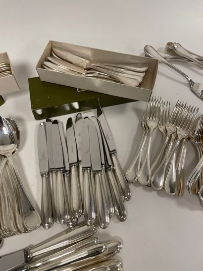 CHRISTOFLE
Ménagère en métal argenté, modèle...