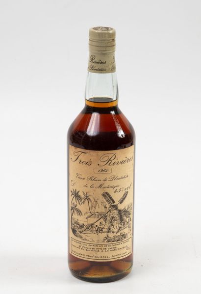 THREE RIVERS
One bottle, 1964.
Old plantation...