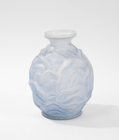 CHARLES CATTEAU (1880-1966) 
Pressed molded...