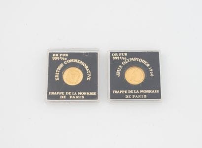 PARIS CURRENCY 
Lot including:
- A commemorative...