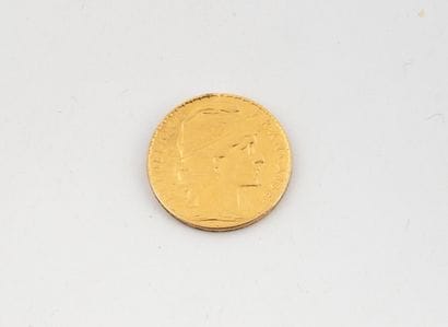 FRANCE
Coin de 20 francs or Coq, 1914.
Weight:...