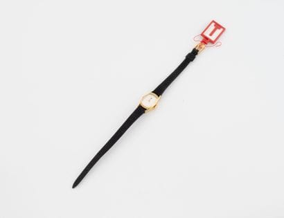 LIP
Ladies' wristwatch.
Yellow gold (750)...
