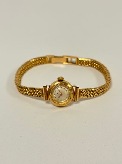 LIP
Ladies' wristwatch in yellow gold (750),...