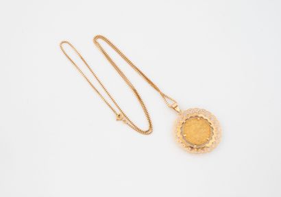 Yellow gold (750) Venetian link necklace...
