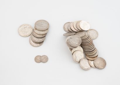 FRANCE
Lot of silver coins including: 
-...