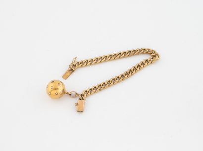 Bracelet in yellow gold (750) with gourmette...