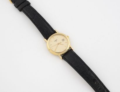 TISSOT
Ladies' wristwatch, round case in...