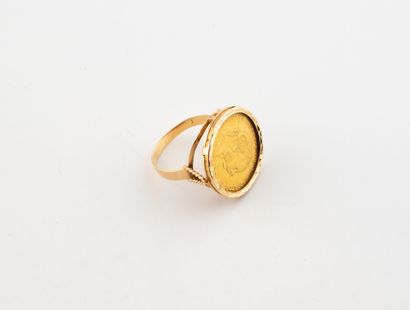 Yellow gold (750) ring set with a François...