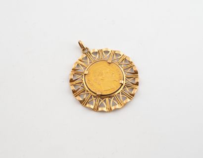 Yellow gold (750) pendant adorned with a...